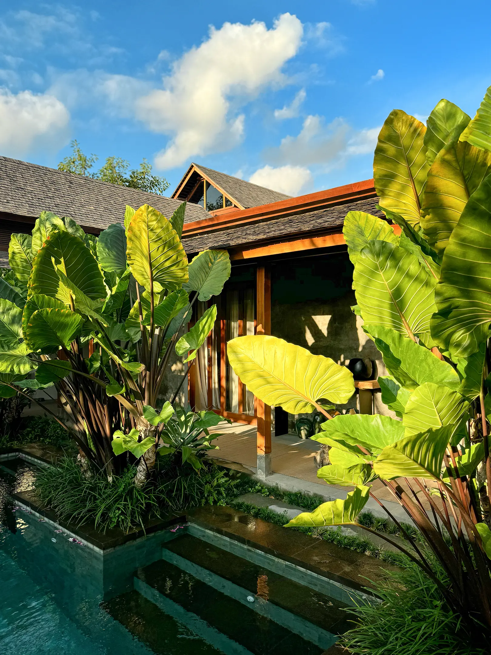 Villa kamboja img mb 1